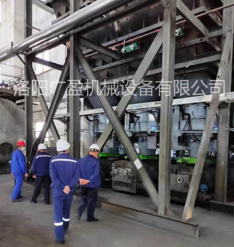 府谷項目煤倉清堵機安裝調試完成，運行良好！